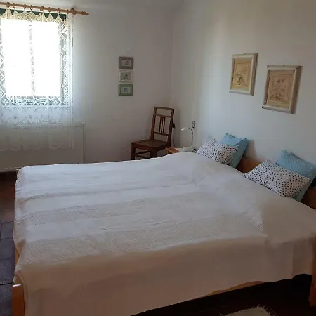 Holiday home Apartment In Family House With Roses And Olive Tree Garden Stivan